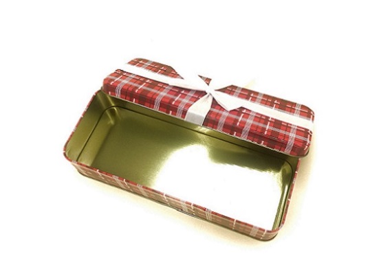 Rectangular gift tin box with silk ribbon